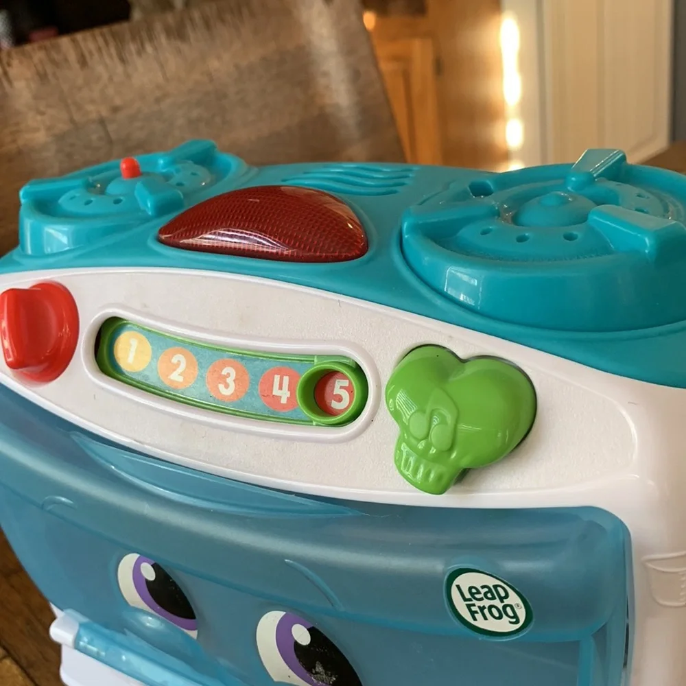 Leapfrog Number Lovin Oven 2015